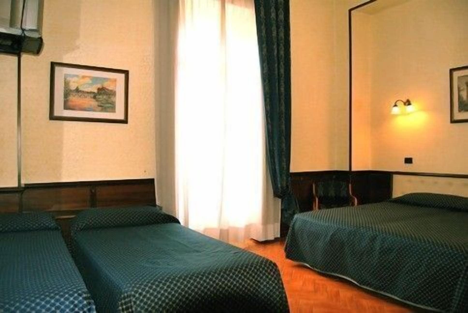 Nardizzi Americana Hotell 2*