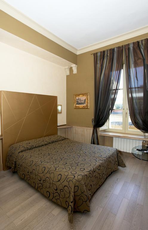 Nardizzi Americana Hotell 2*