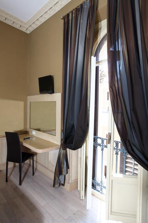 Nardizzi Americana Hotell 2*